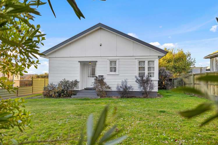 9 Wallace Crescent Glenholme_1