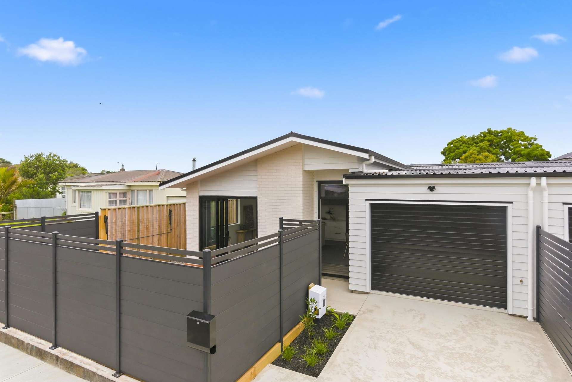 1/19 Clark Street Levin_0