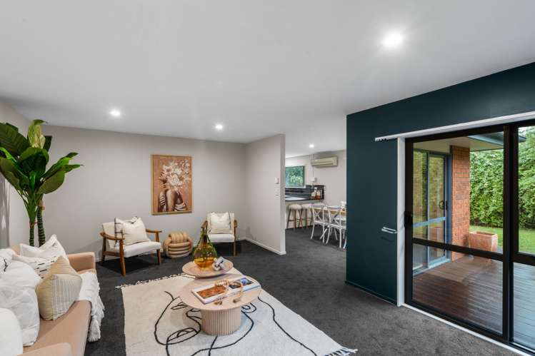 11 Kowhai Street Oxford_10