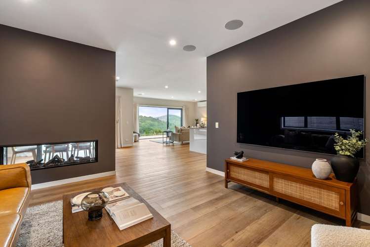 21 Porokaiwhiri Street Crofton Downs_11