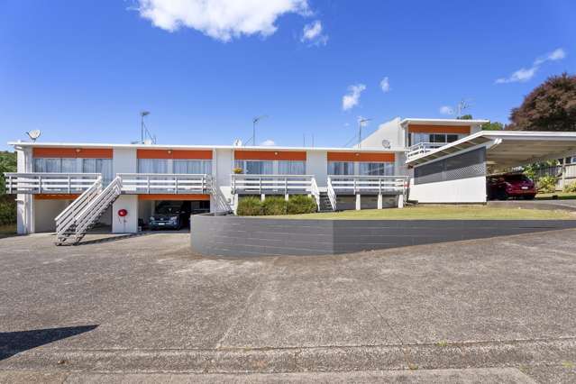 5 UNITS, Hillpark MANUREWA