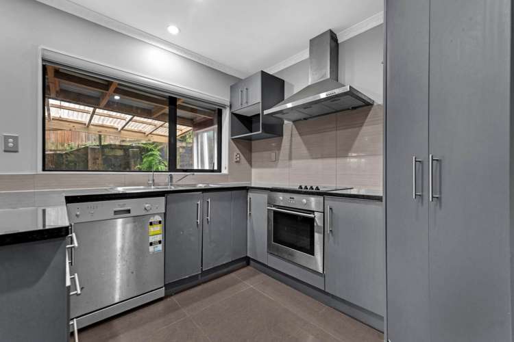 73C Robert Skelton Place Clendon Park_5