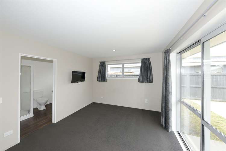 238a Breezes Road Aranui_11