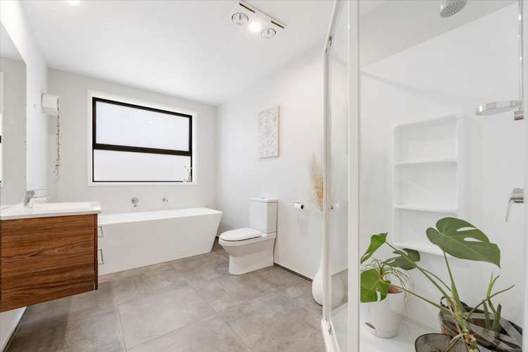 27 Tamihana Avenue Pyes Pa_20