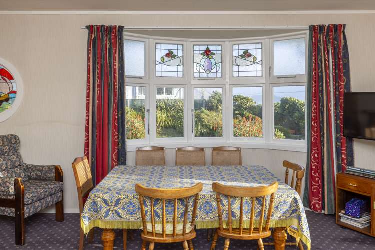 82 The Parade Paekakariki_7