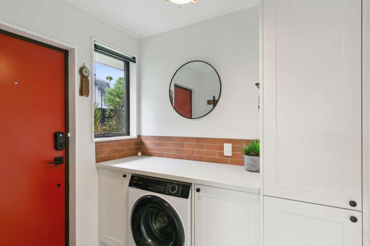 11 Mandeville Crescent Grenada Village_8