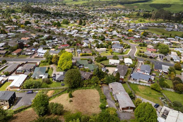 23, 25, 27 Mountain Road Western Heights_6