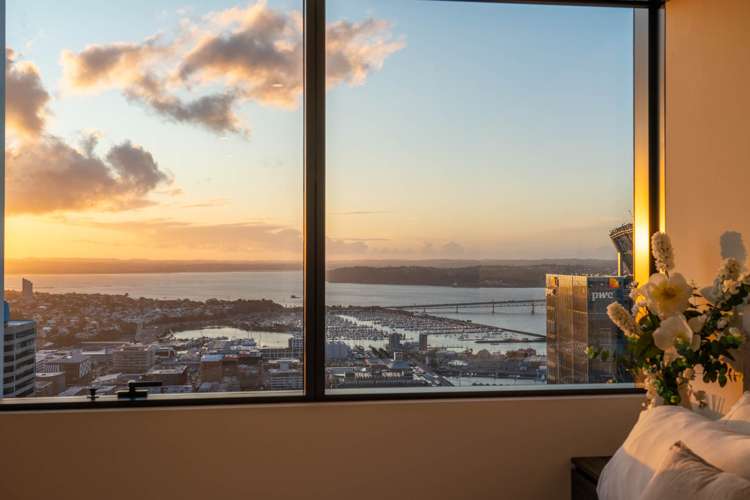 5203/10 Commerce Street City Centre_56