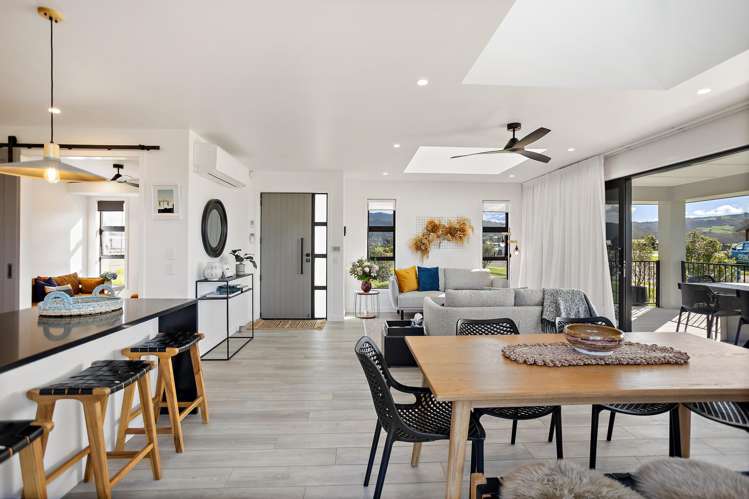 2 Ngaroma Crescent Whitianga_4