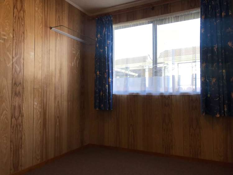 2/202 Waitemata Drive Ranui_9