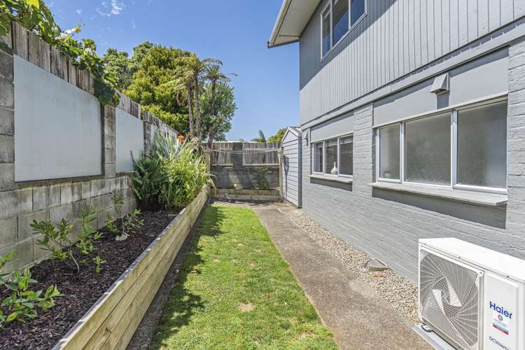 2 Aratapu Street Waitara_18