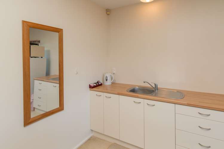 9 Tirohanga Terrace Akaroa_15