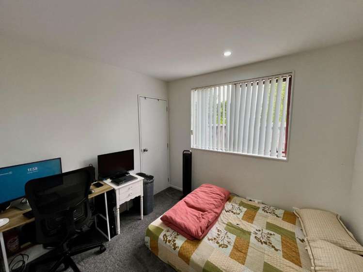 57 Woodbank Drive Glen Eden_6