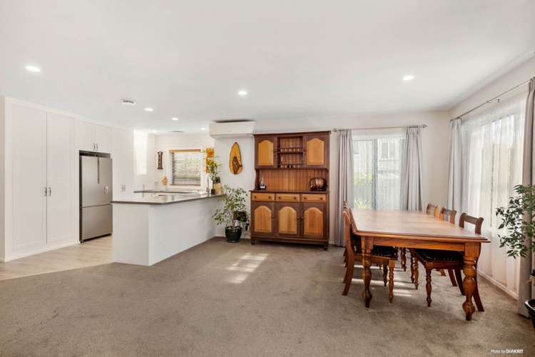 4/36 John Jennings Drive Oteha_9