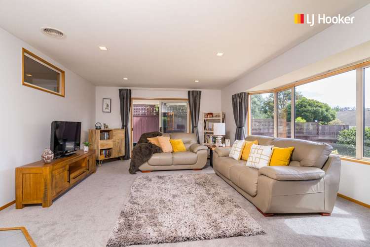 8 Jaffray Drive East Taieri_14