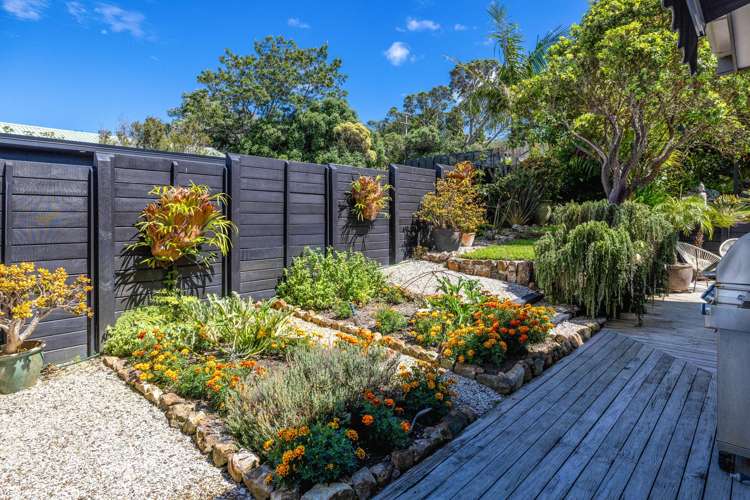 162 Ocean View Road Oneroa_26