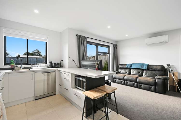 2/1136 Heaphy Terrace Fairfield_2