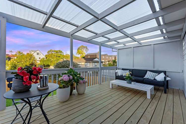 13 Glucina Place Glen Eden_16