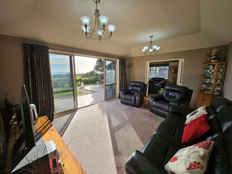 21 Karoro Place_5