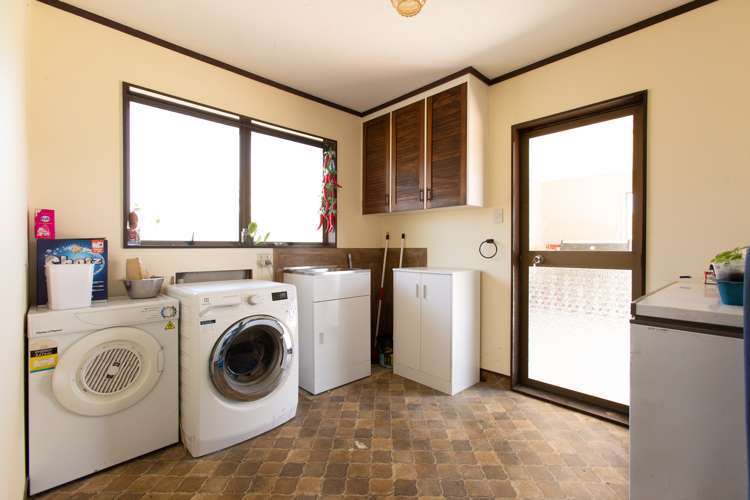 115 Guy Street Dannevirke_20