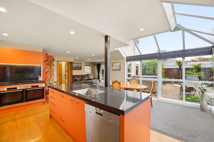2/122 Harewood Road Papanui_6