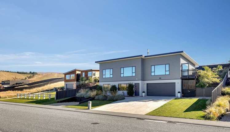 71 Stratford Drive_0