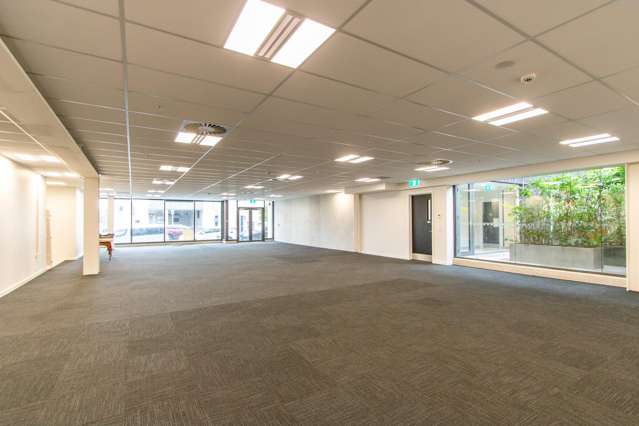 2/215 Shakespeare Road Milford_2