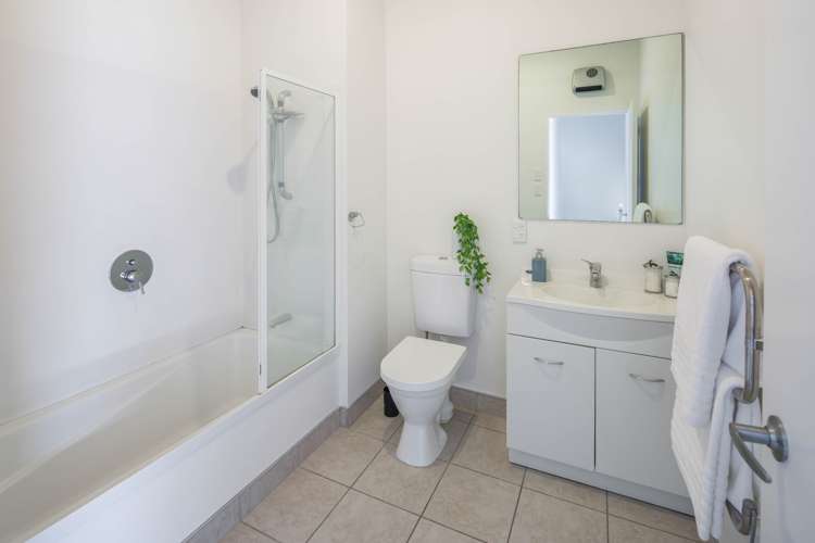 9/2 Chelmsford Street Ngaio_12