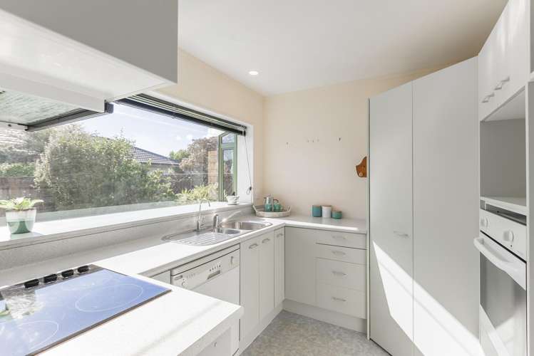 102 Makarini Street Paraparaumu_1