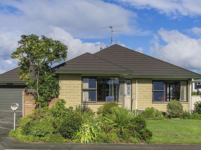 9 Aldinga Avenue Stoke_1