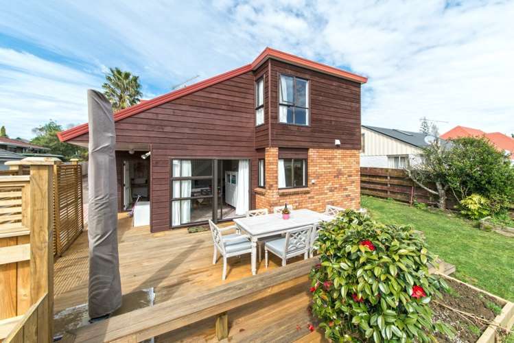 3/72 Moore Street Howick_2