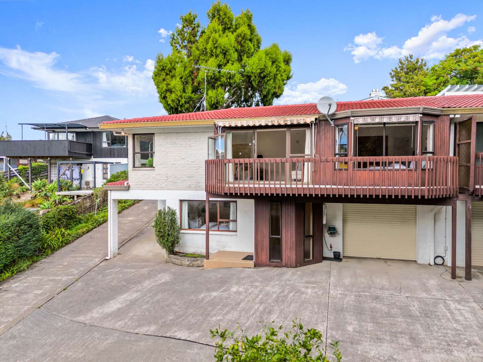 1/16a Moore Street Hillcrest_0
