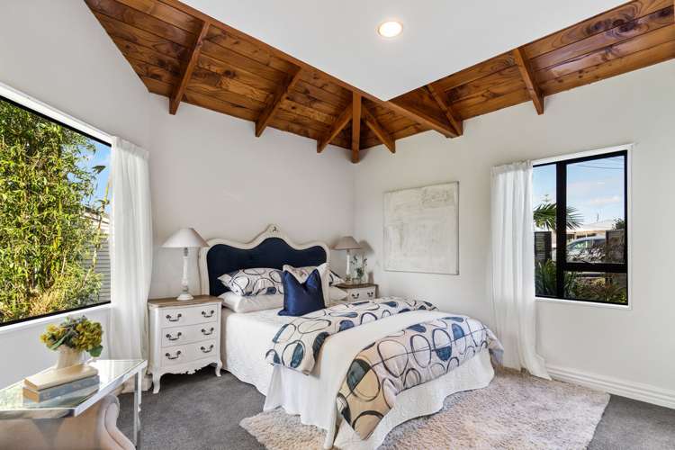 52 Churchill Road Cockle Bay_13