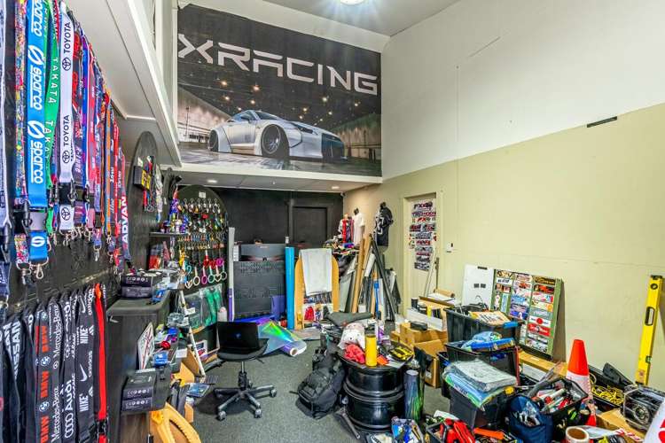 184A & 186 McLeod Road Te Atatu South_11