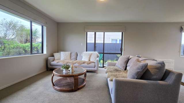 200 Revell Street Hokitika_1