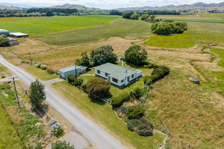 72 Oparatai Road Pahiatua_17