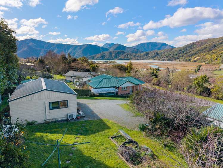 19 Mclean Drive Havelock_21