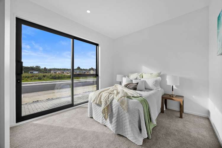 16 Putahi Crescent Opaheke_13