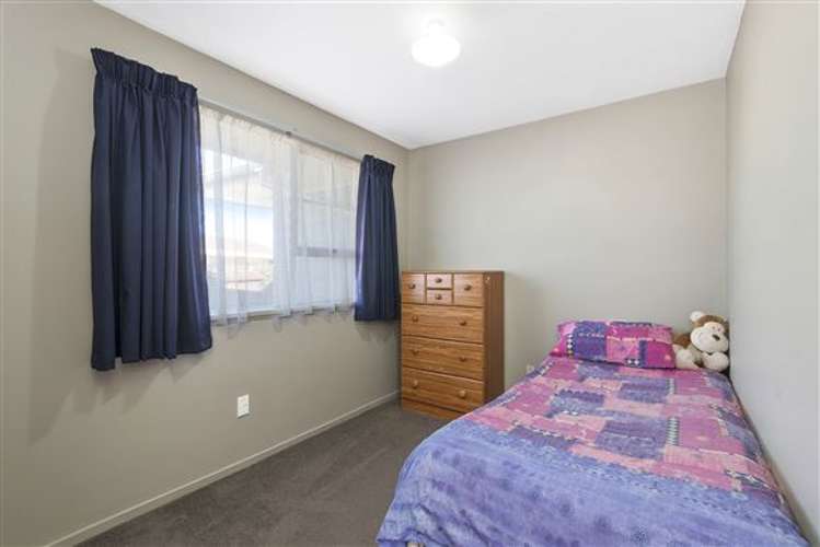 71 Denise Crescent Hornby_9