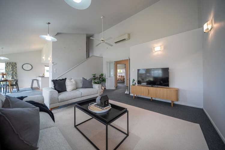 30 Govan Drive Te Anau_7