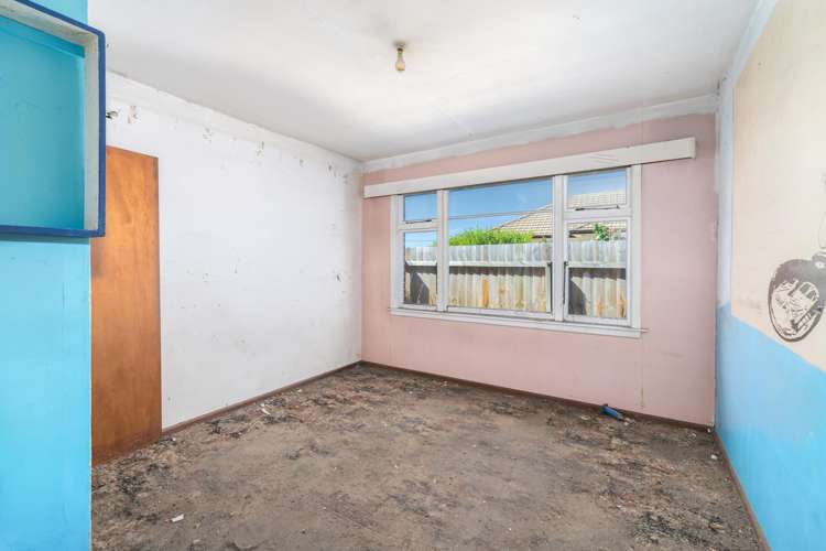 63 Bassett Street Burwood_6