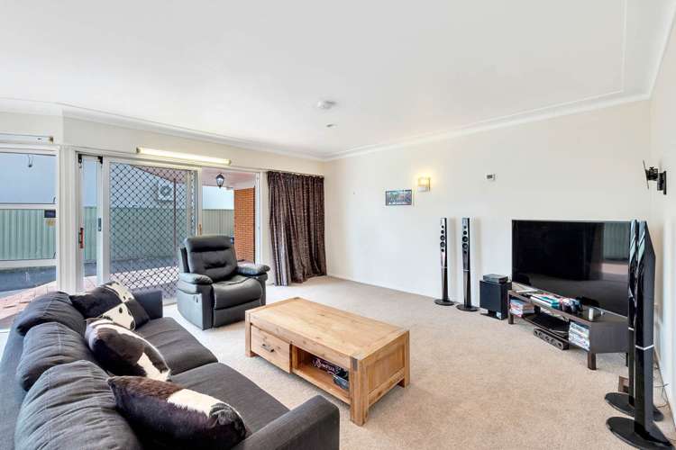 131 Elliot Street Pahurehure_2