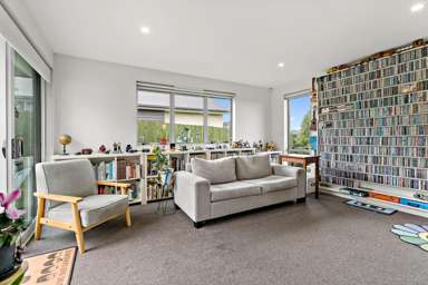8 Pyne Crescent_3