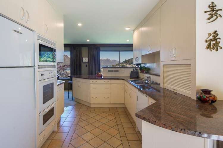 7 Turner Street Queenstown_13