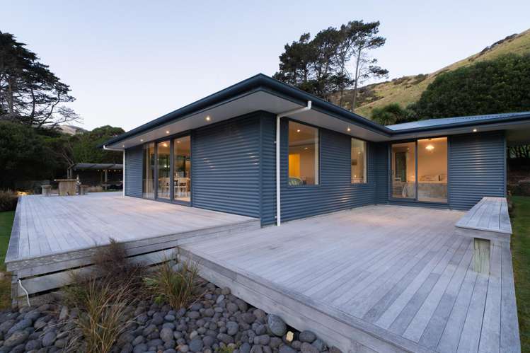 904 Te Oka Bay Road Little River_34