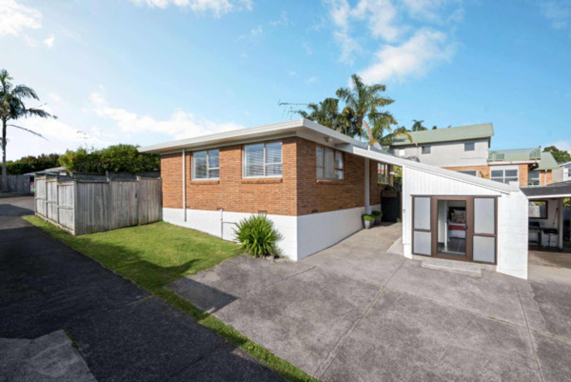2/28 Prince Regent Drive Half Moon Bay Manukau City Houses for