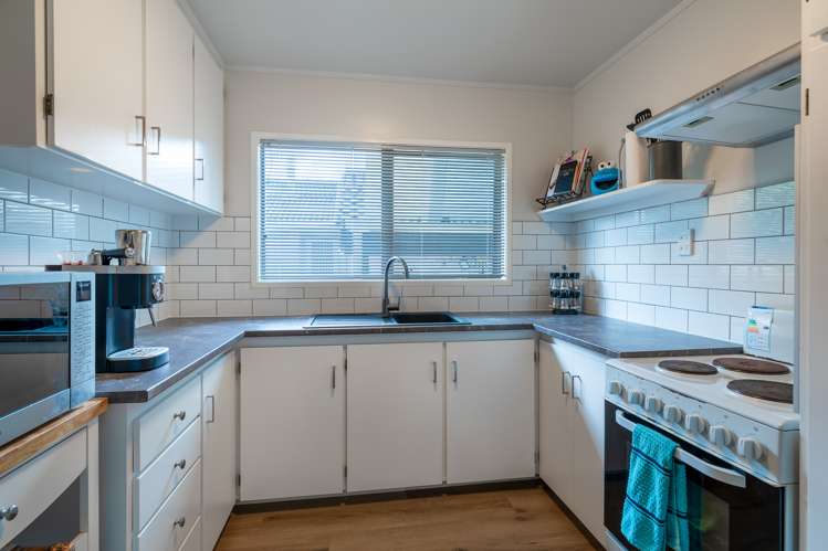 1/16 Edwin Freeman Place Ranui_9