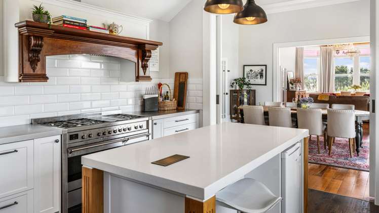 111 Wharf Road Clarks Beach_6