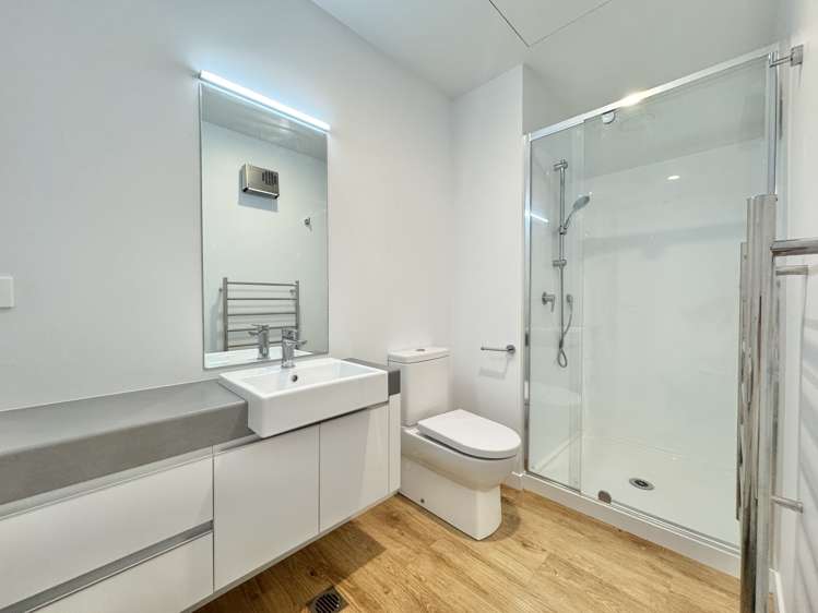 7/6 Waverley Street Sydenham_2