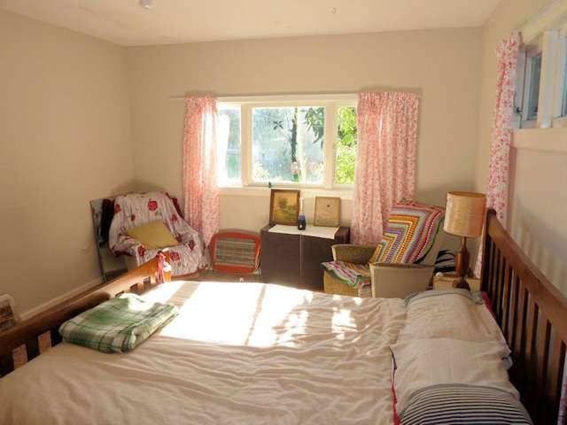 152 Marine Drive Diamond Harbour_4